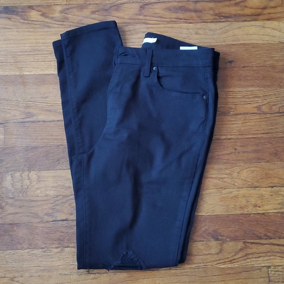 Levi's 721 High Rise Skinny Jeans: Busted Knees - Picture 8 of 10